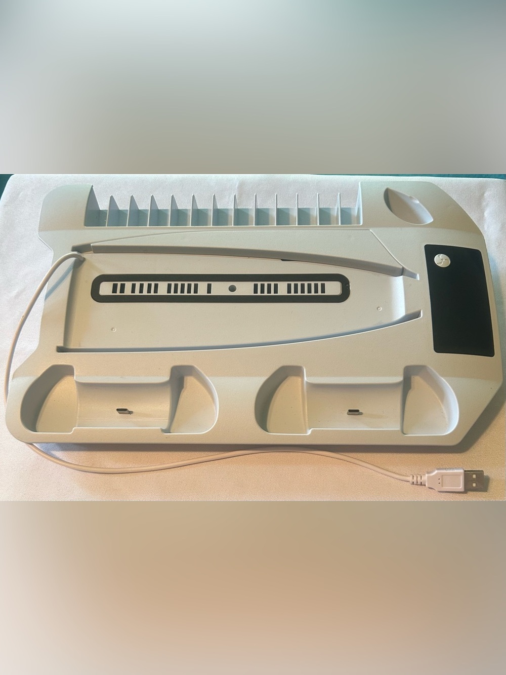 PS5 Multifunction White Cooling & Charging Stand with USB Hub